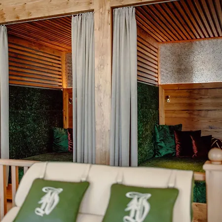 Waldfrieden Hotel 4*