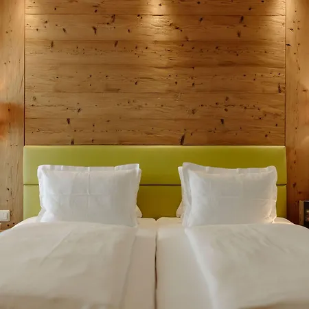 Szálloda Waldfrieden 4*