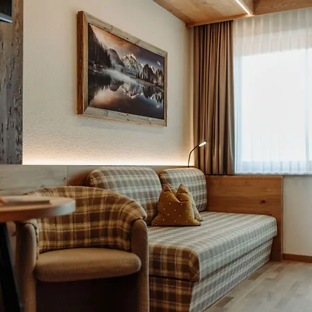 Waldfrieden Hotell 4*