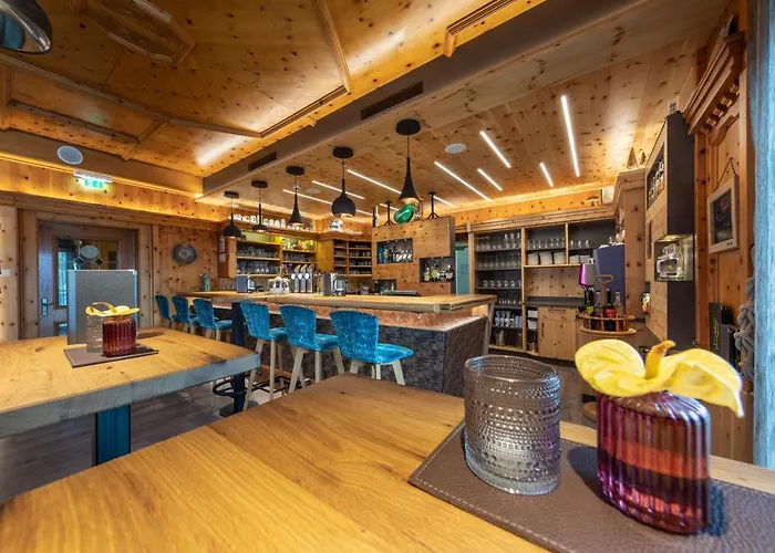 Waldfrieden سخلادميخ