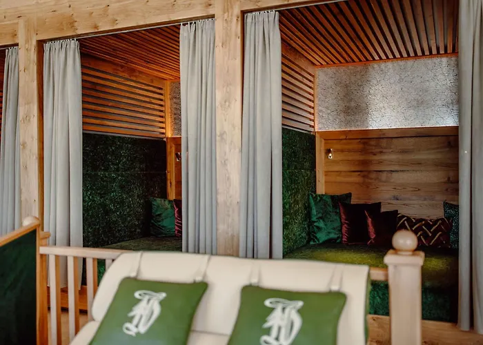 Waldfrieden Hotel 4*