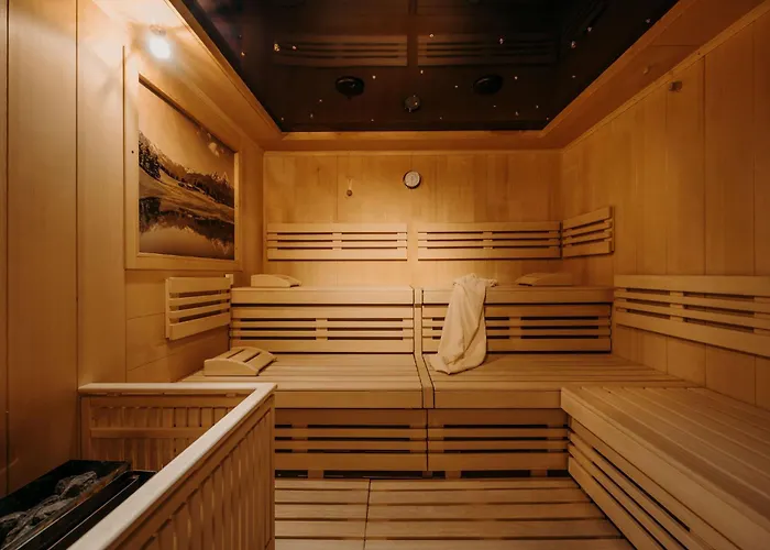 Waldfrieden فندق 4*