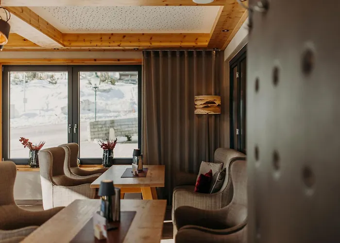 Hotel Waldfrieden 4*