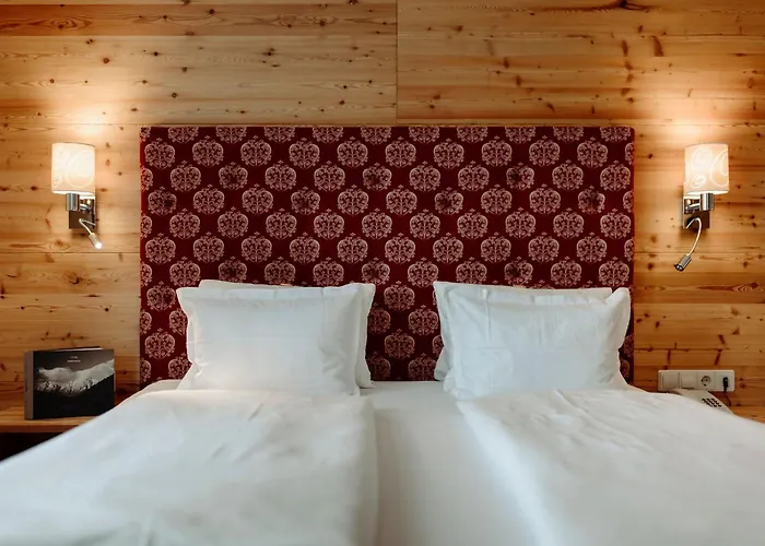 Waldfrieden سخلادميخ