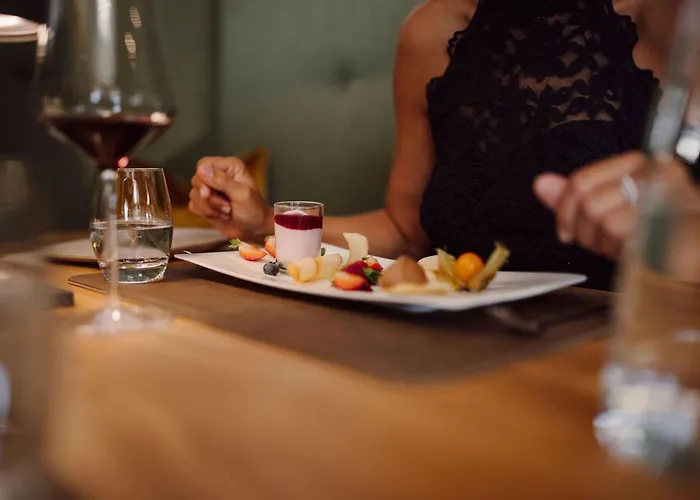 Waldfrieden فندق