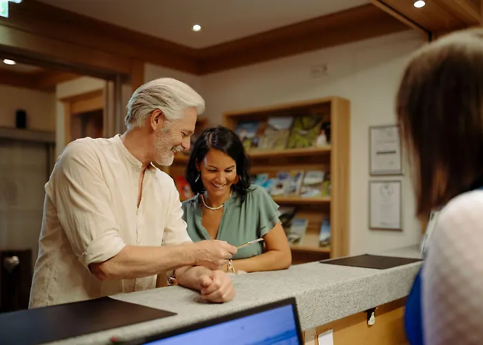 فندق Waldfrieden 4*