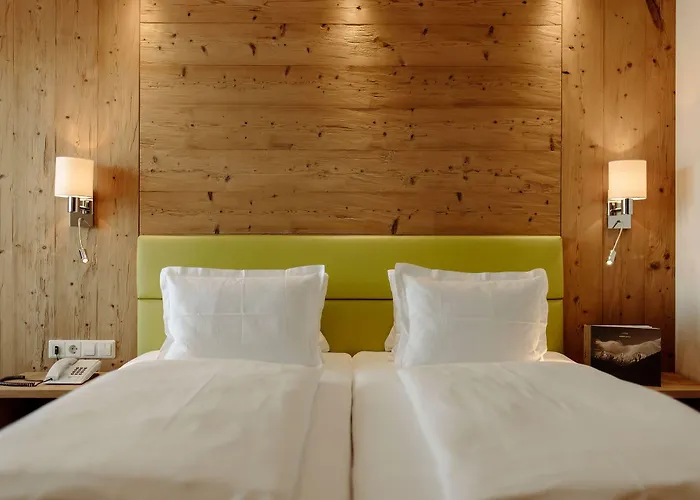 فندق Waldfrieden 4*